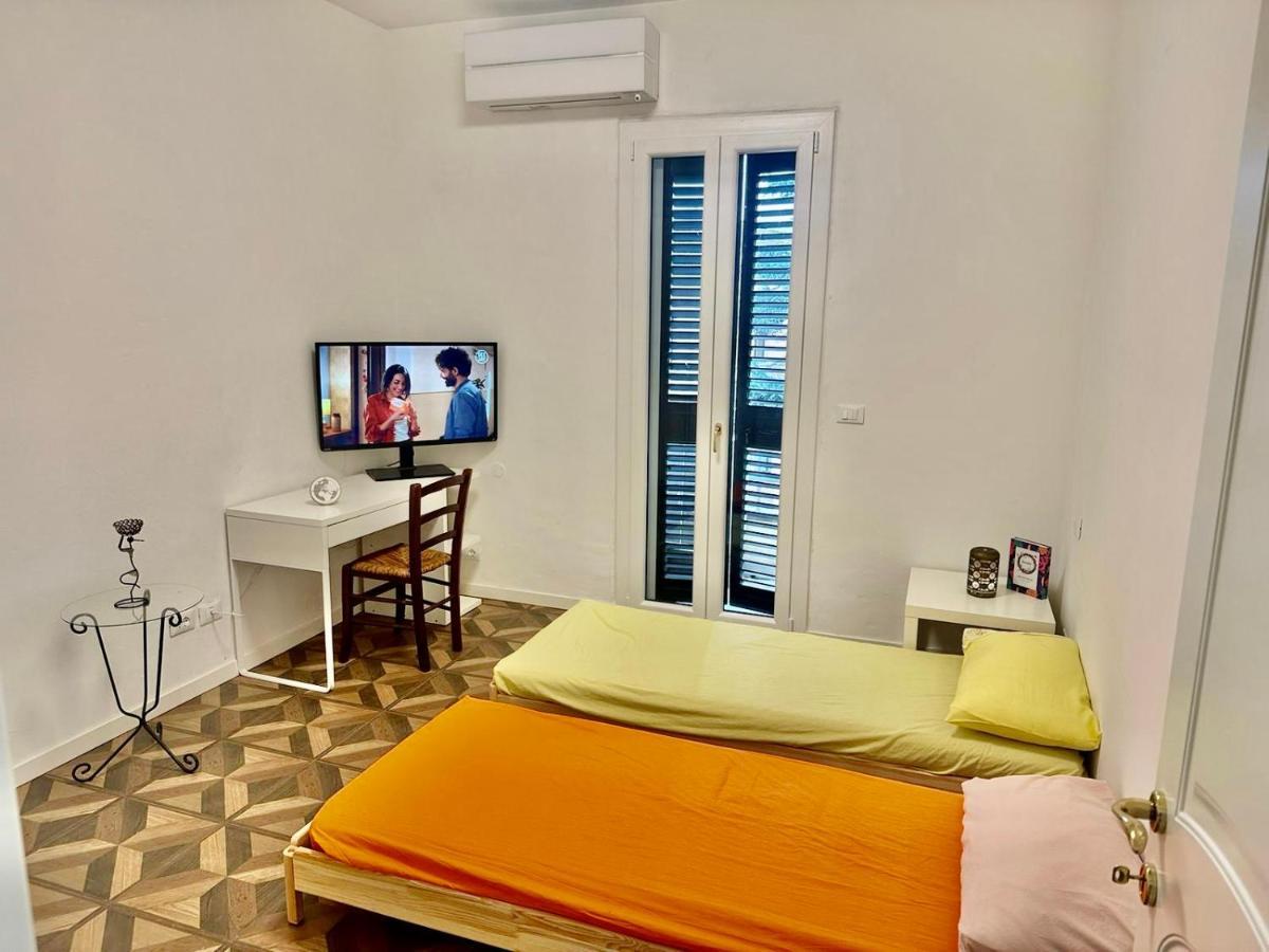 Business Suite Boloňa Exteriér fotografie